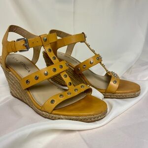 Via Spiga Mustard Wedge Sandals with Silver Accents